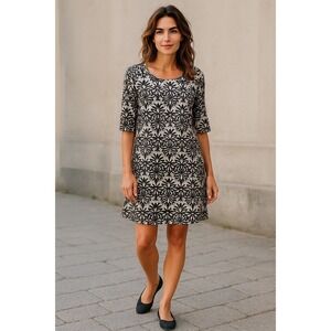 Lola Lyse Black &‎ Beige Patterned Knit Dress Above Knee Short Sleeve